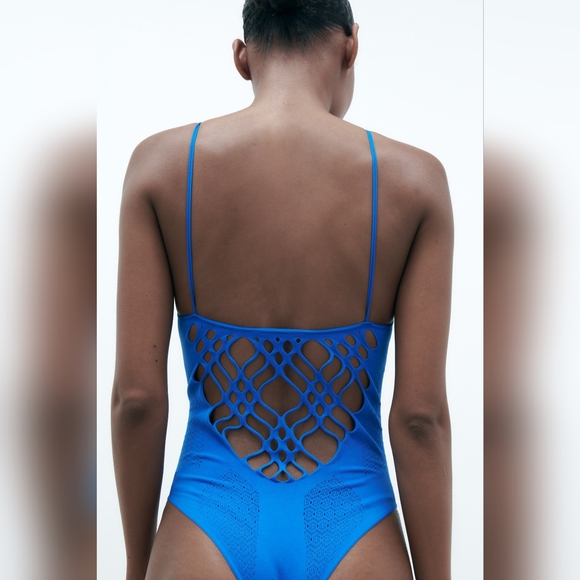 ZARA LIMITED COLLECTION SEAMLESS OPEN BACK BODYSUIT - Picture 6 of 10
